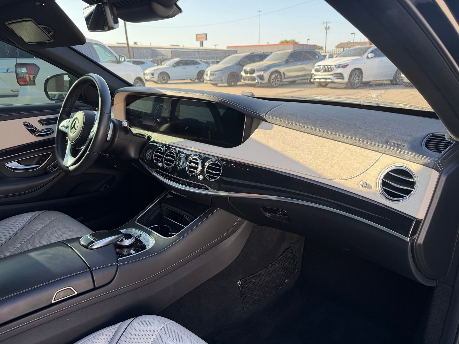 Used 2020 Mercedes-Benz S 560 Sedan image 17