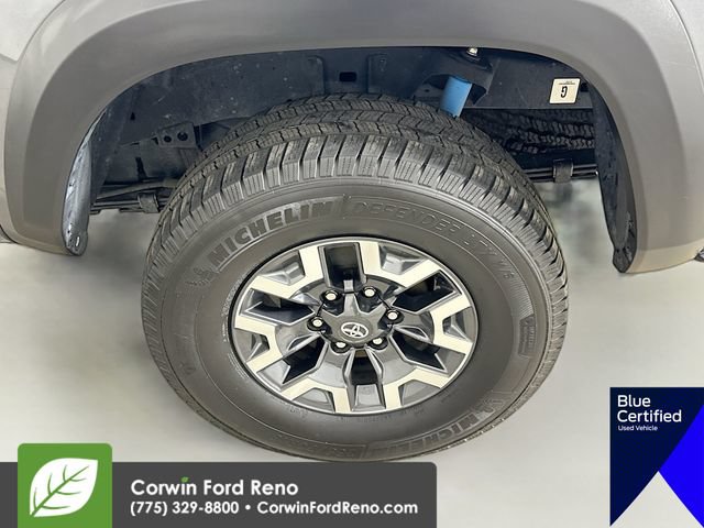 Used 2023 Toyota Tacoma TRD Off-Road w/ Technology Package AWD/4WD image 33