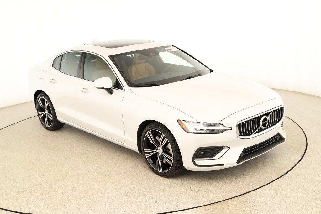 Used 2020 Volvo S60 T6 Inscription image 43