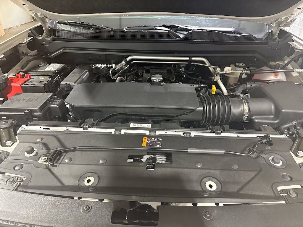 New 2026 GMC Canyon AT4 w/ Technology Plus Package AWD/4WD image 31