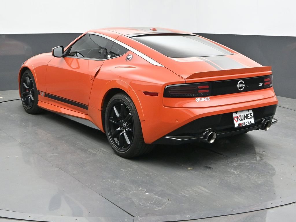 Used 2024 Nissan Z Performance w/ Heritage Edition RWD image 9