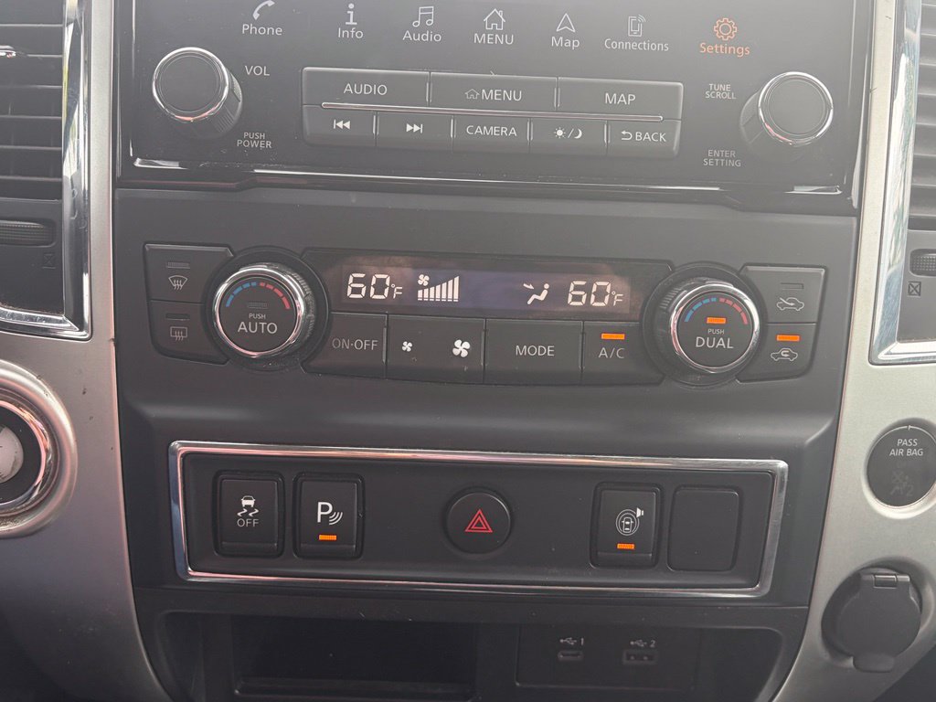 Used 2021 Nissan Titan SV w/ SV Convenience Package RWD image 33