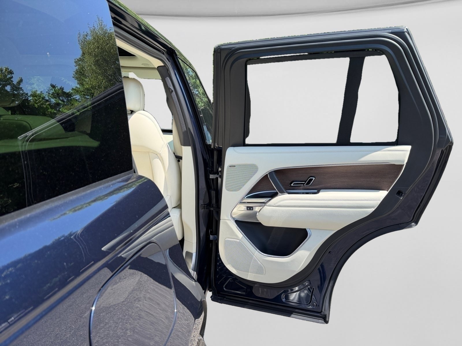 Certified 2023 Land Rover Range Rover SE AWD/4WD image 20