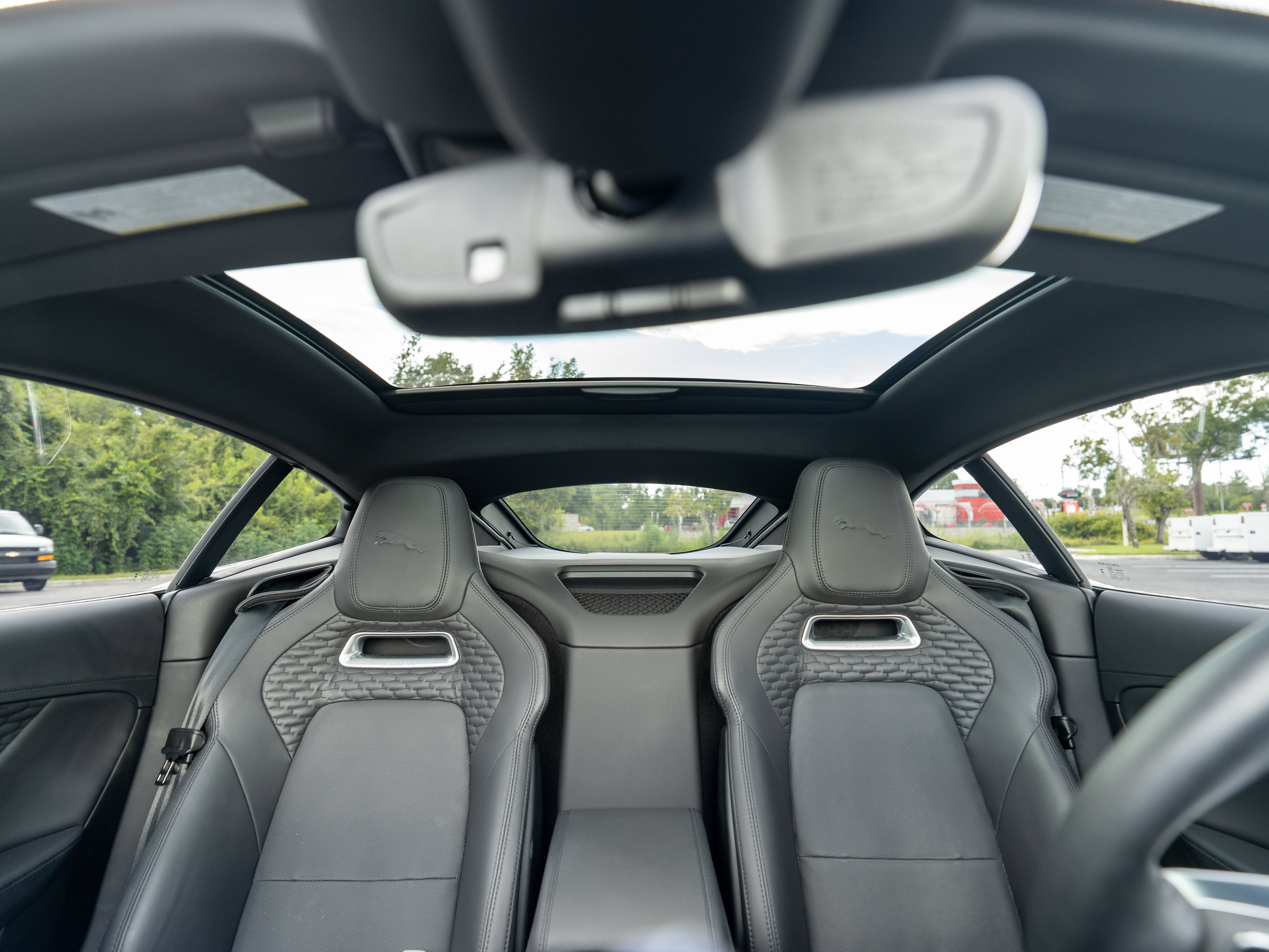 Used 2024 Jaguar F-TYPE R-Dynamic RWD image 8