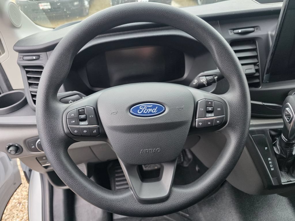 New 2026 Ford Transit 250 148 Medium Roof w/ Load Area Protection Package RWD image 33