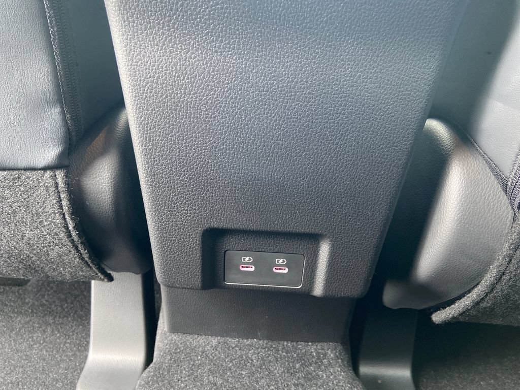 New 2026 Mitsubishi Eclipse Cross SE AWD/4WD image 19