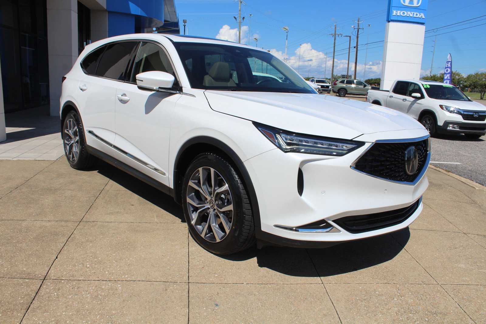 Certified 2023 Acura MDX w/ Technology Package FWD image 1