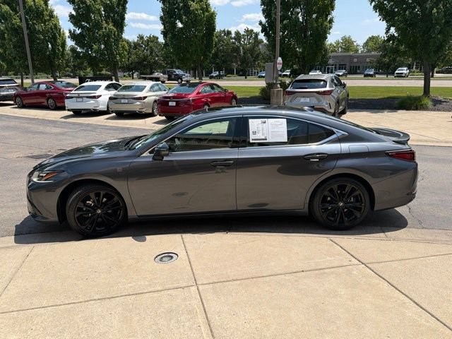 Used 2025 Lexus ES 300h F Sport w/ Accessory Package (Z1) FWD image 4