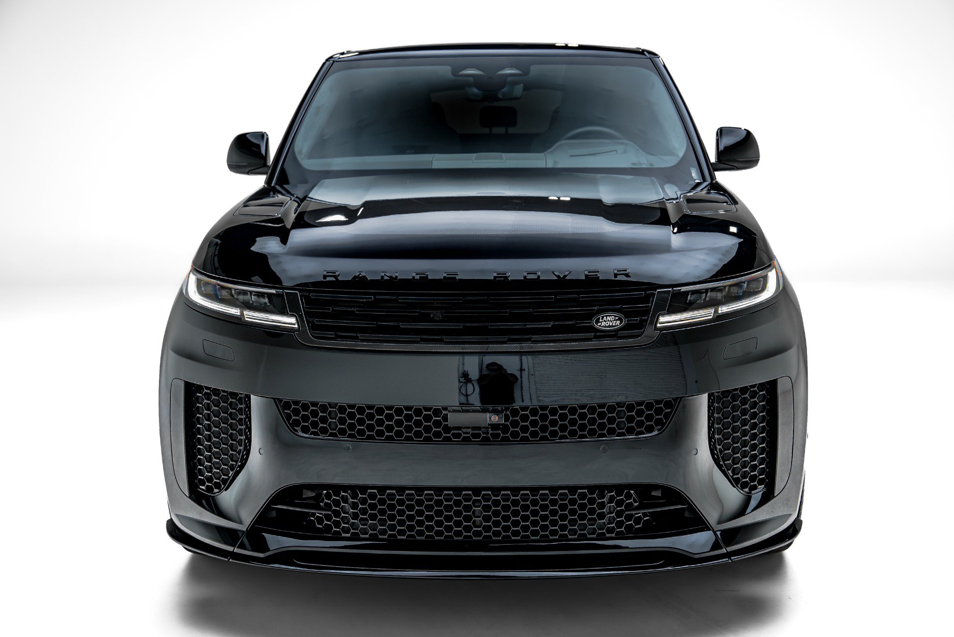 Used 2025 Land Rover Range Rover Sport SV Edition Two AWD/4WD image 3
