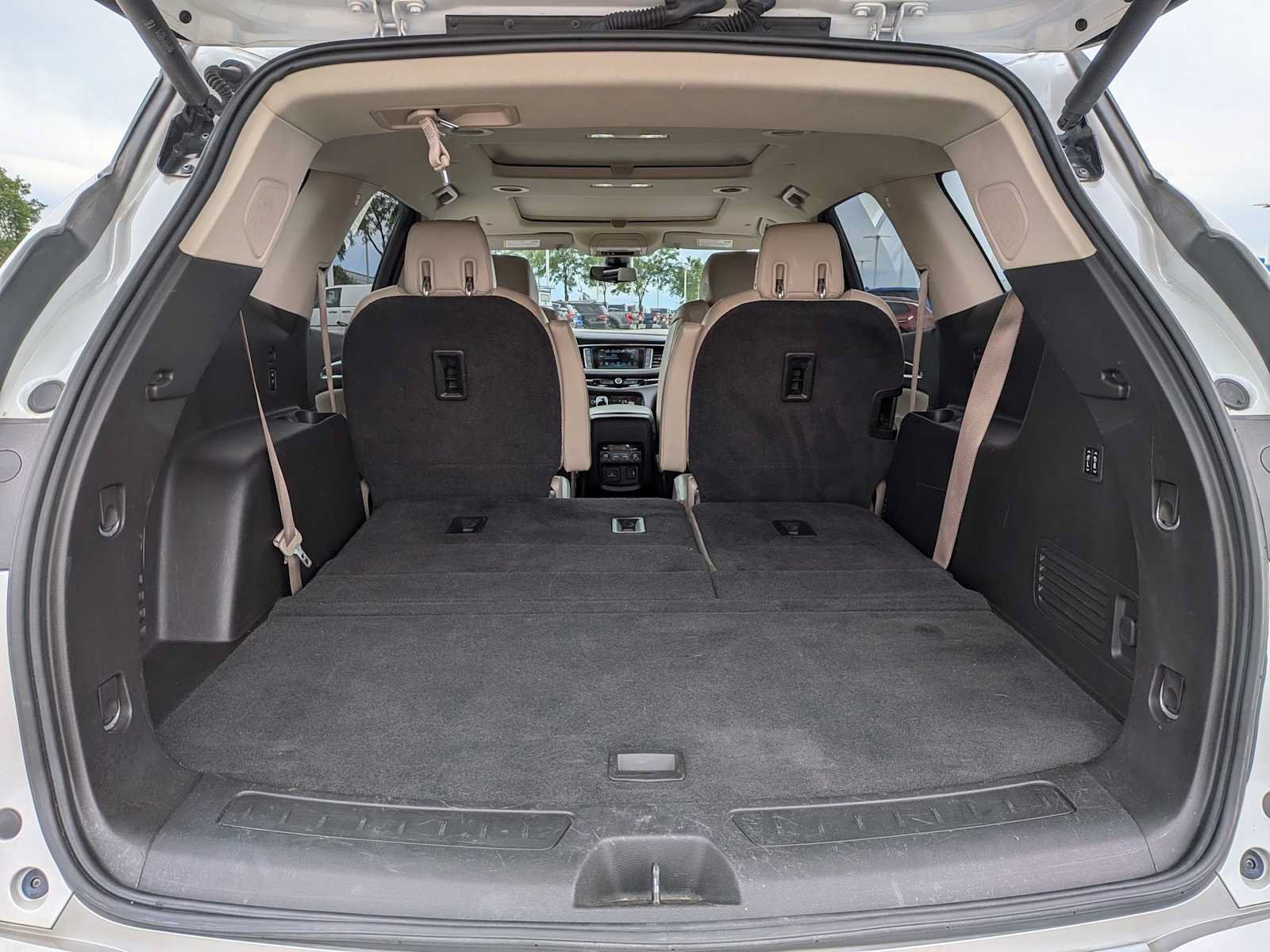 Used 2018 Buick Enclave Premium w/ Experience Buick Package AWD/4WD image 32