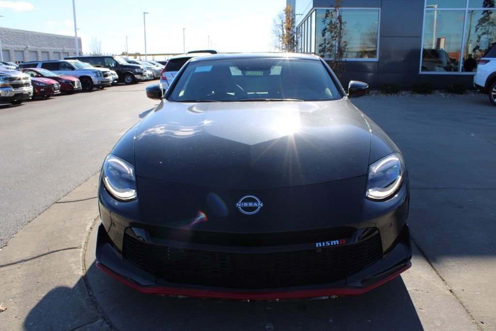 New 2025 Nissan Z NISMO w/ Floor Mat Package image 2