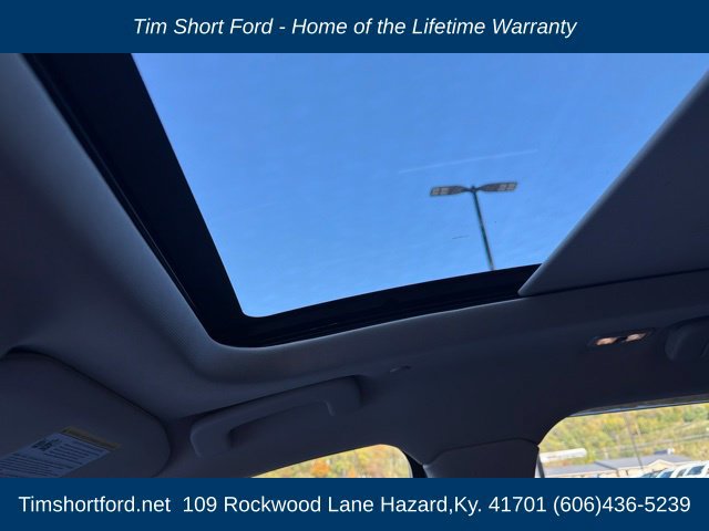 Used 2024 Lincoln Corsair Reserve w/ Equipment Group 201A AWD/4WD image 38
