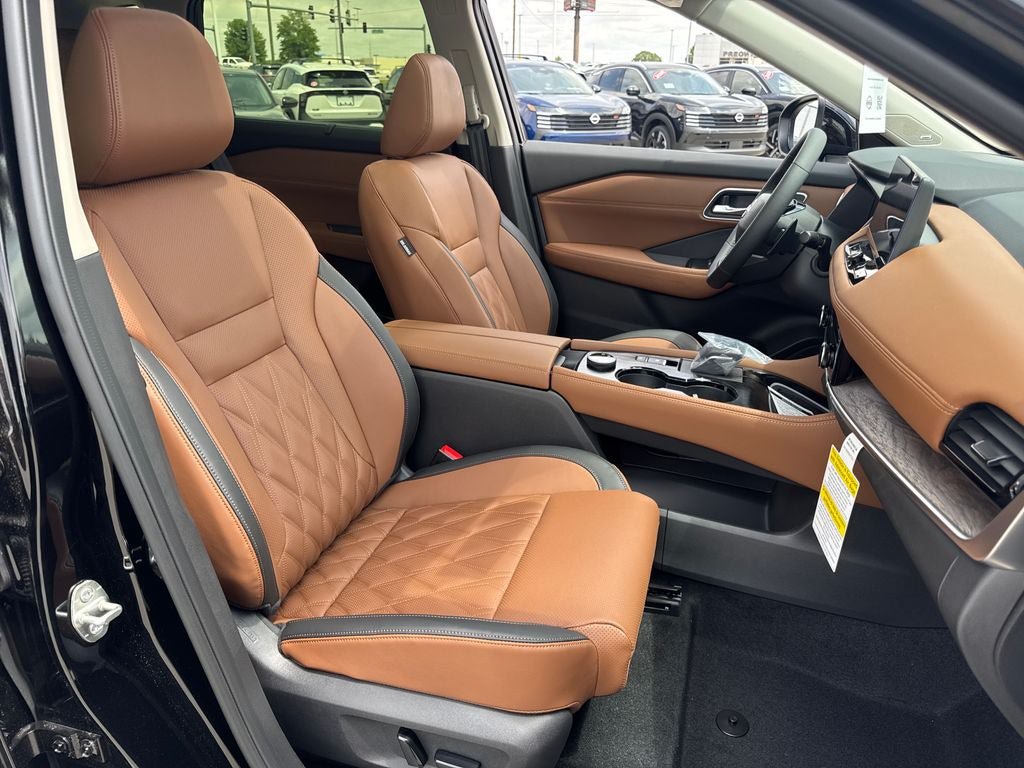 New 2026 Nissan Rogue Platinum w/ Platinum Premium Package AWD/4WD image 11