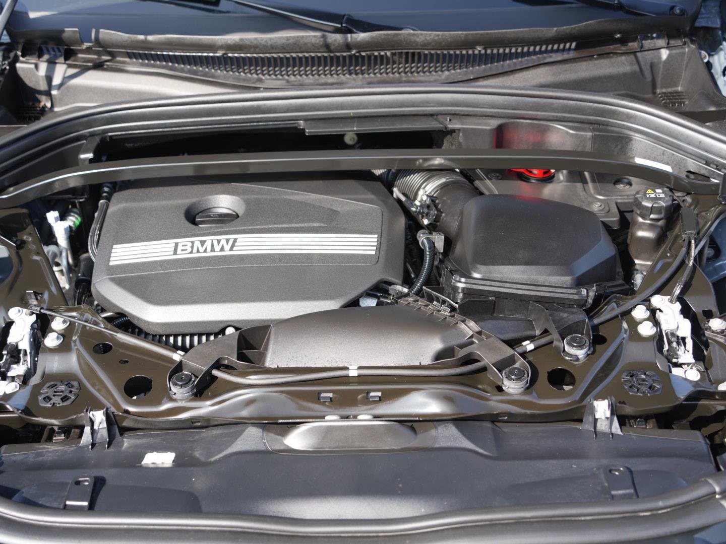 Used 2025 BMW X2 xDrive28i image 23