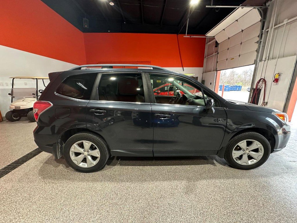 Used 2016 Subaru Forester 2.5i Limited AWD/4WD image 2