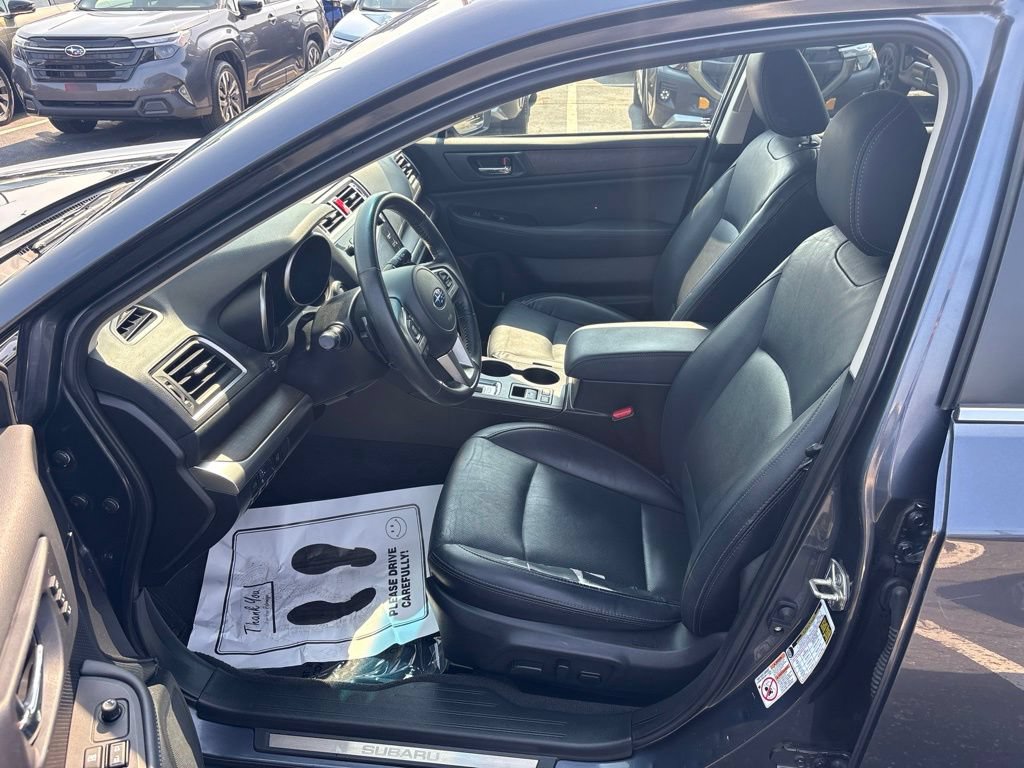 Used 2017 Subaru Outback 2.5i Limited AWD/4WD image 9