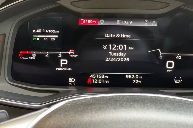 Used 2024 Audi A6 Premium Plus image 30