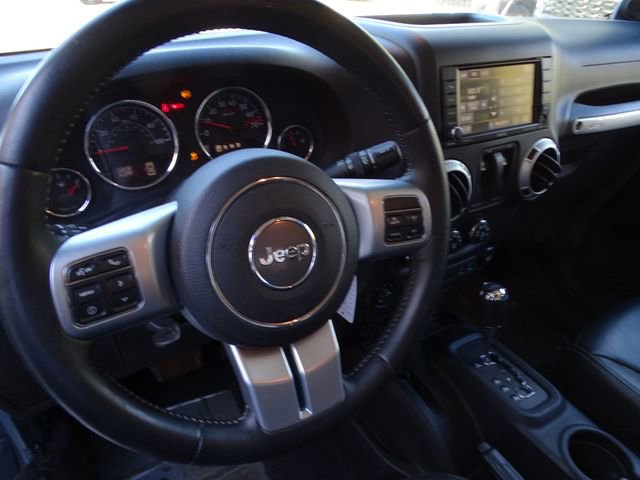 Used 2014 Jeep Wrangler Rubicon image 22