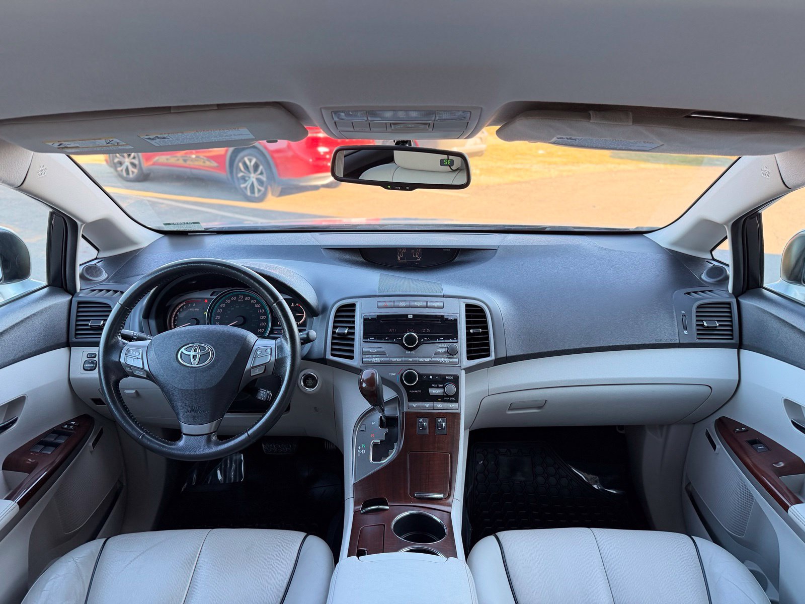 Used 2009 Toyota Venza FWD image 25