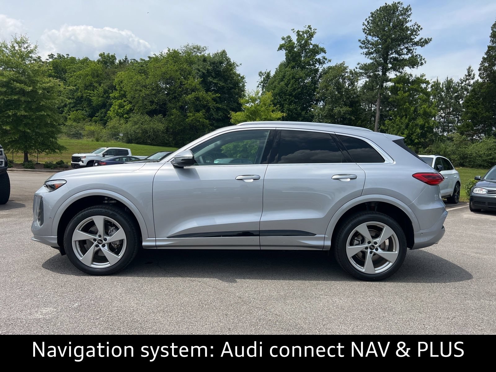 New 2026 Audi Q5 Premium Plus AWD/4WD image 3