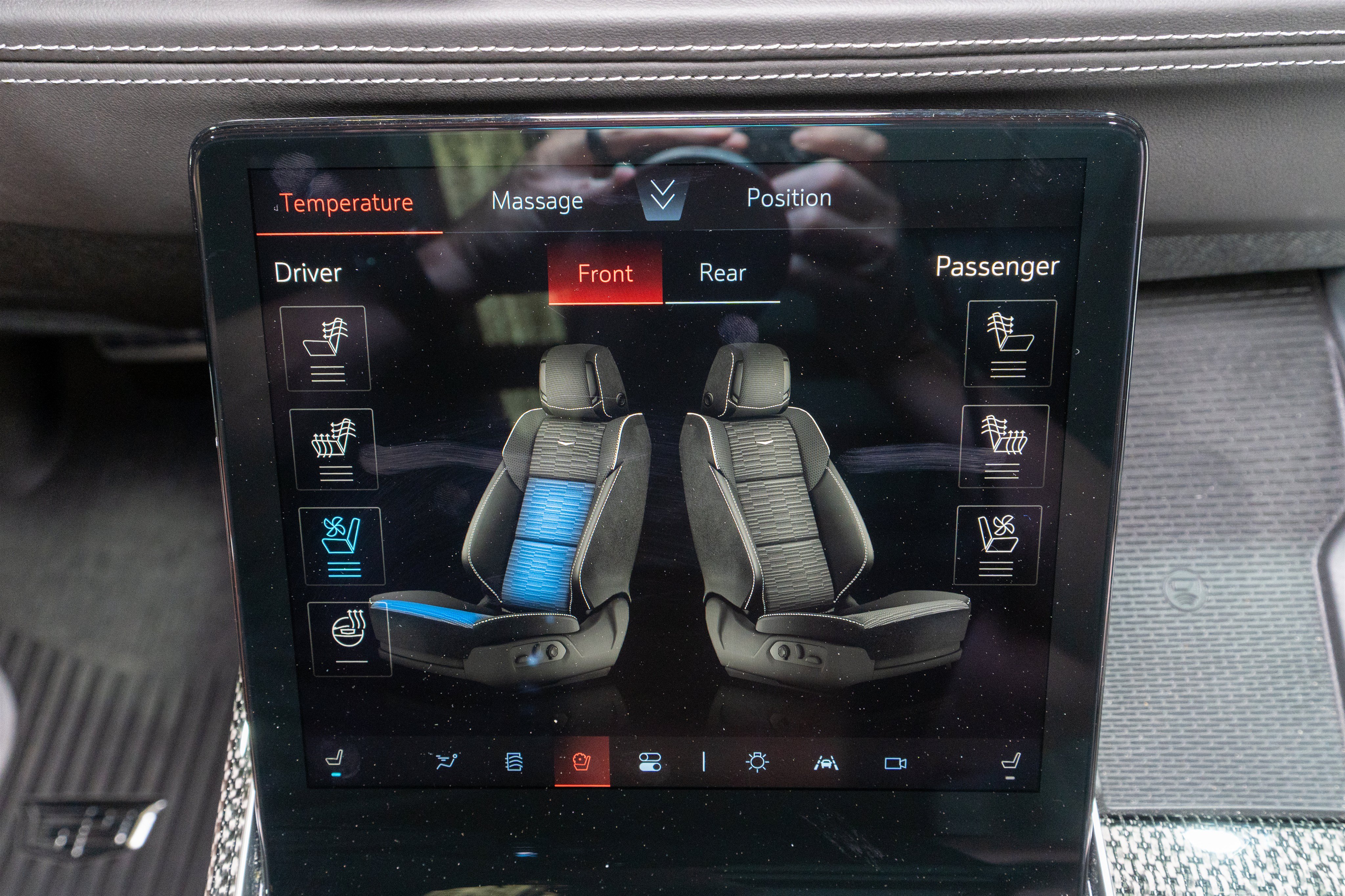 Used 2025 Cadillac Escalade V w/ LPO, Floor Liner Package AWD/4WD image 27