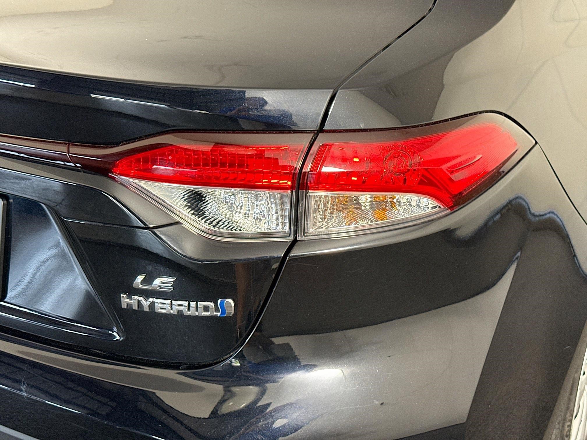 Used 2024 Toyota Corolla LE FWD image 33