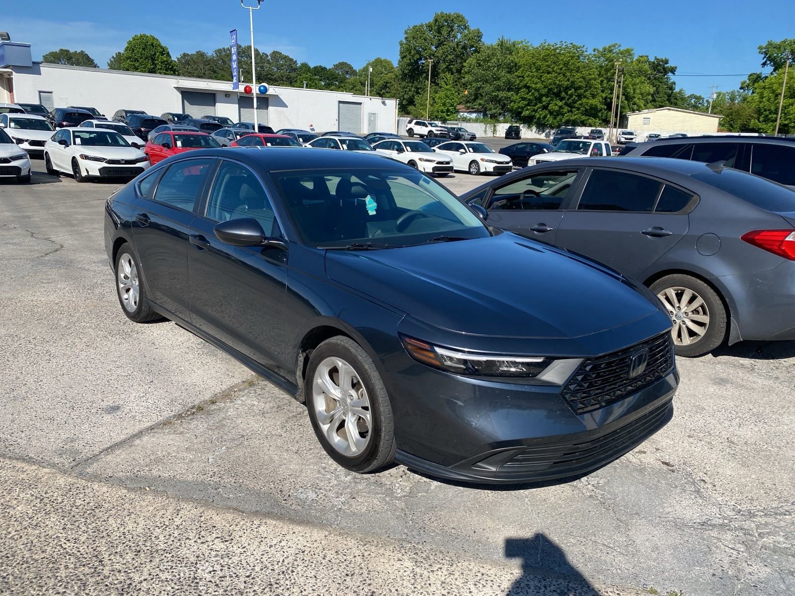 Used 2023 Honda Accord LX image 2