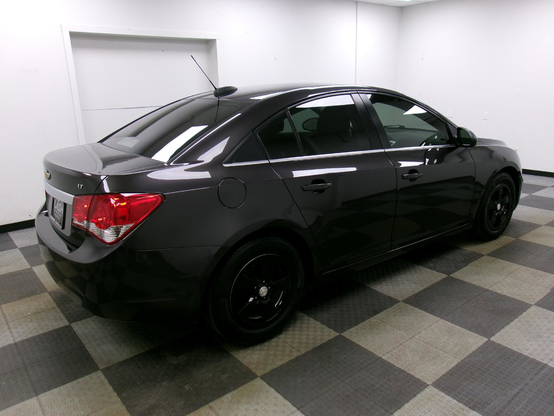 Used 2015 Chevrolet Cruze LT image 13
