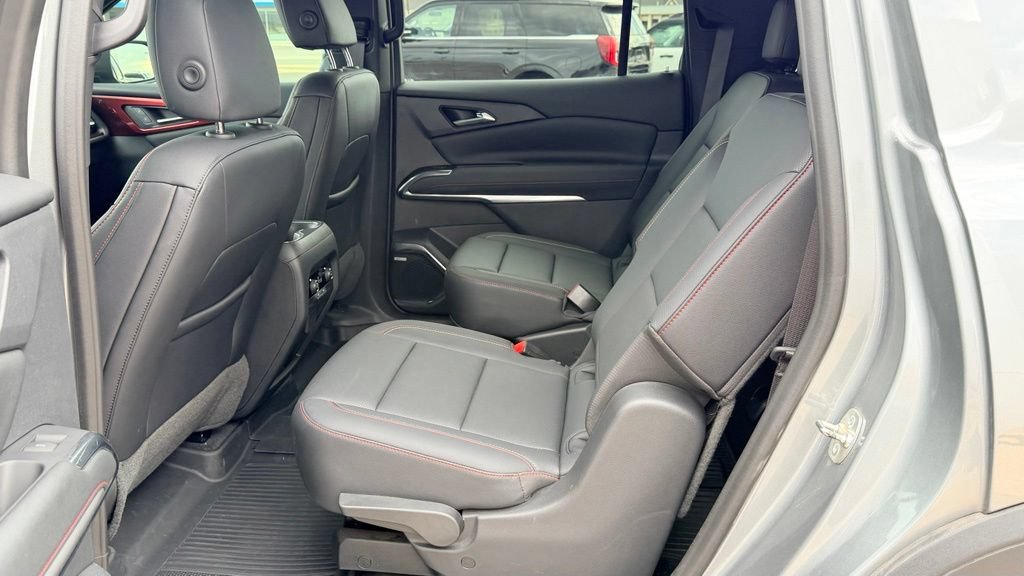 Used 2024 Chevrolet Traverse Z71 w/ Enhanced Driving Package AWD/4WD image 12