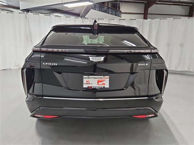 Used 2024 Cadillac Lyriq Sport image 7