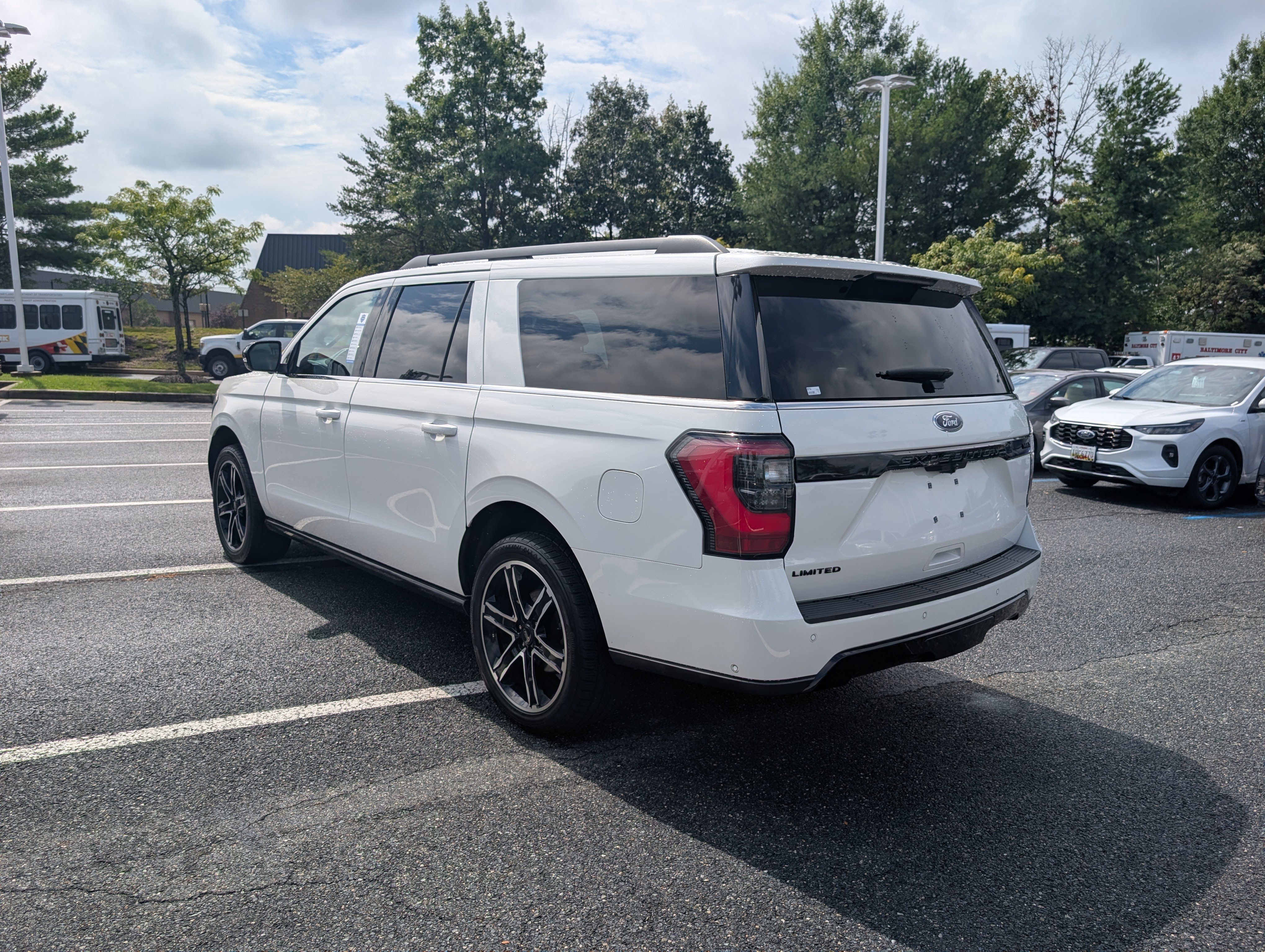 Certified 2021 Ford Expedition Max Limited AWD/4WD image 6