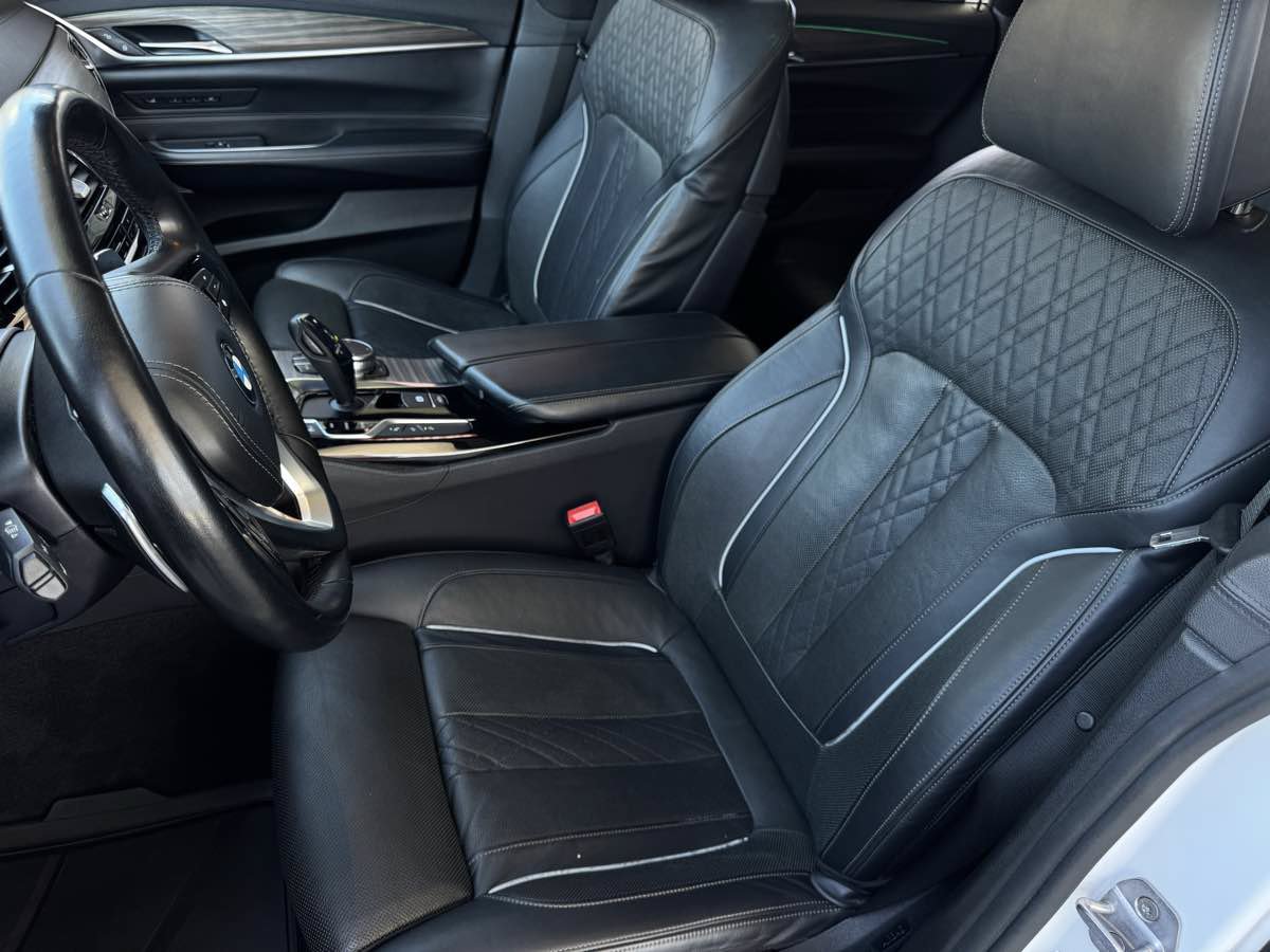 Used 2018 BMW 640i Gran Turismo xDrive w/ Luxury Seating Package AWD/4WD image 18