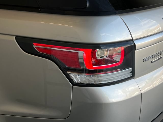 Used 2016 Land Rover Range Rover Sport HSE AWD/4WD image 16