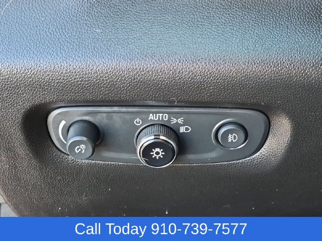 Used 2021 Chevrolet Traverse LT w/ LPO, Floor Liner Package AWD/4WD image 17