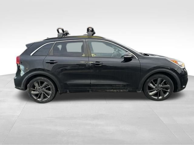 Used 2017 Kia Niro EX image 4