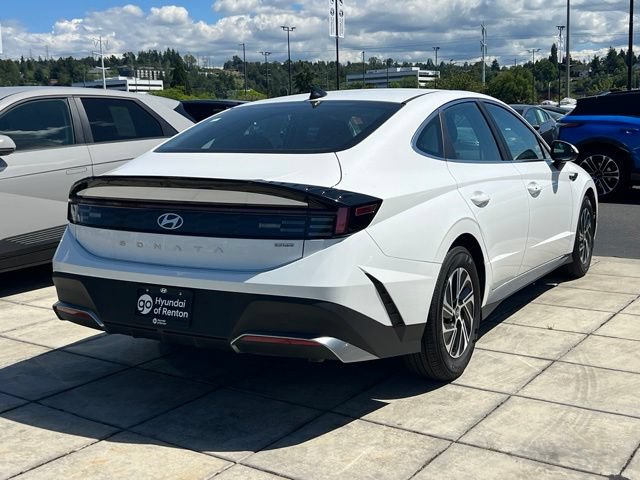 Certified 2026 Hyundai Sonata Blue FWD image 9