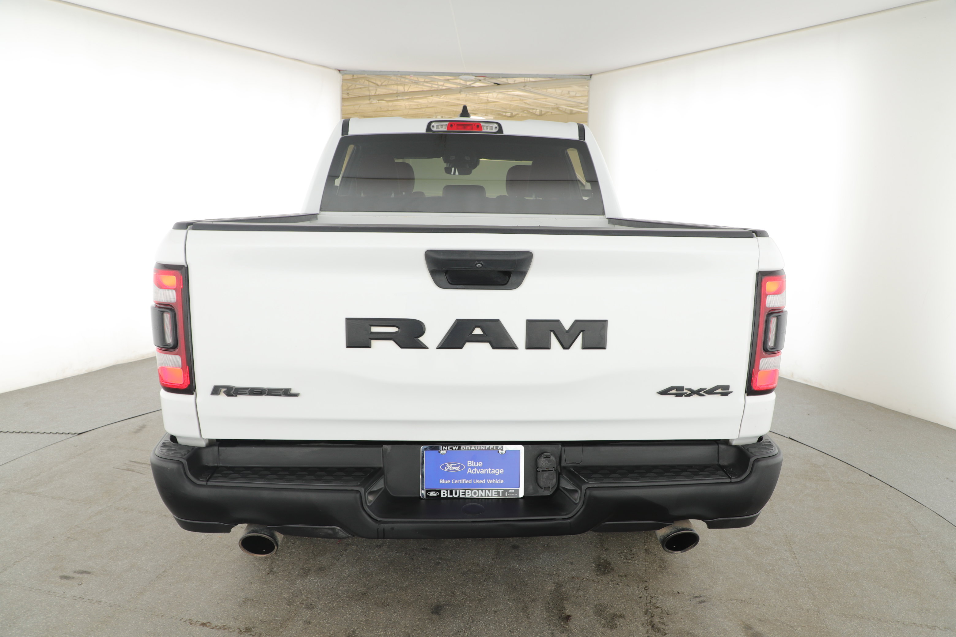 Used 2024 RAM 1500 Rebel image 4