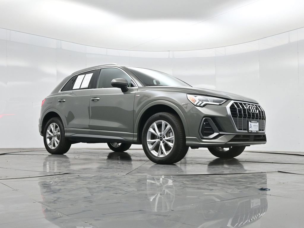 Used 2025 Audi Q3 2.0T Premium image 45