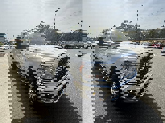 Used 2024 RAM 3500 Big Horn image 8