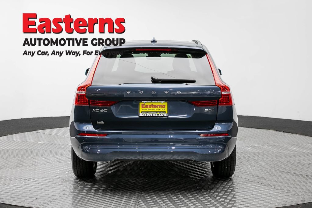 Used 2022 Volvo XC60 B5 Momentum AWD/4WD image 6
