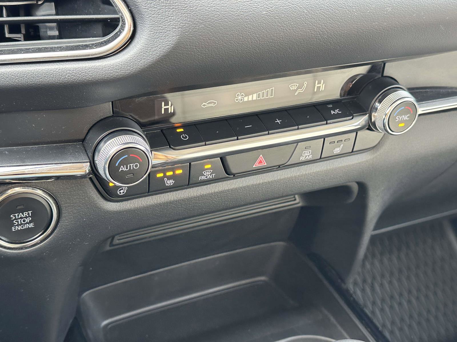 Used 2022 MAZDA CX-30 2.5 Turbo w/ Premium Plus Pkg image 32