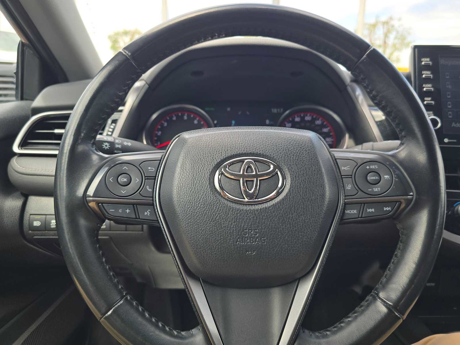Used 2023 Toyota Camry XSE FWD image 23