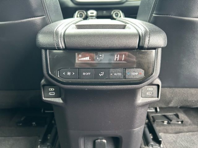 Used 2024 Toyota Grand Highlander XLE image 39