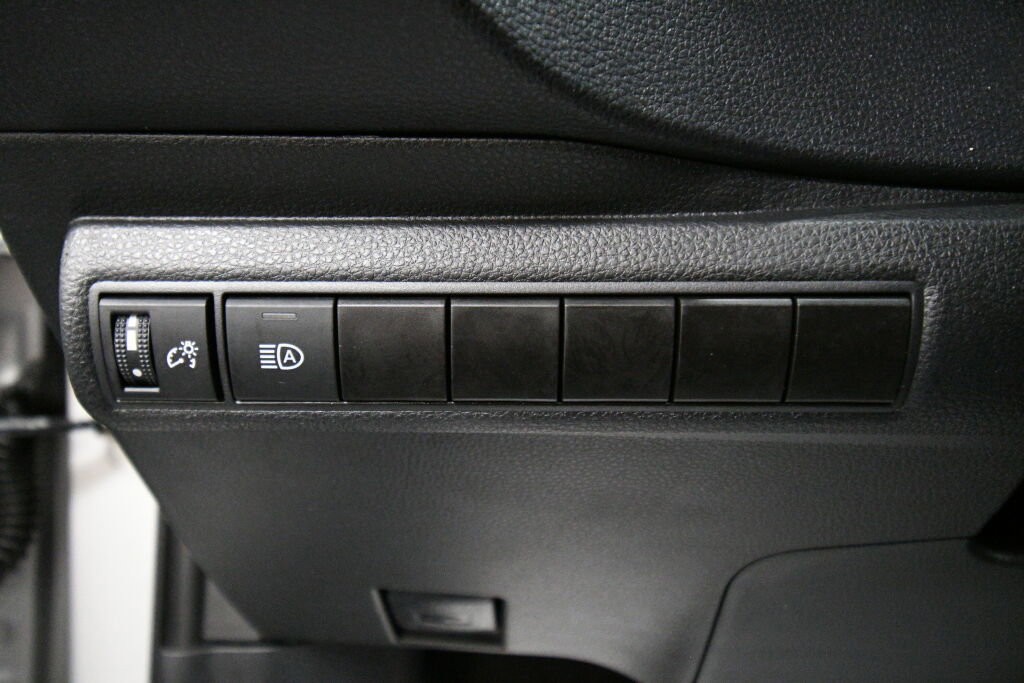 Certified 2024 Toyota Corolla LE image 13