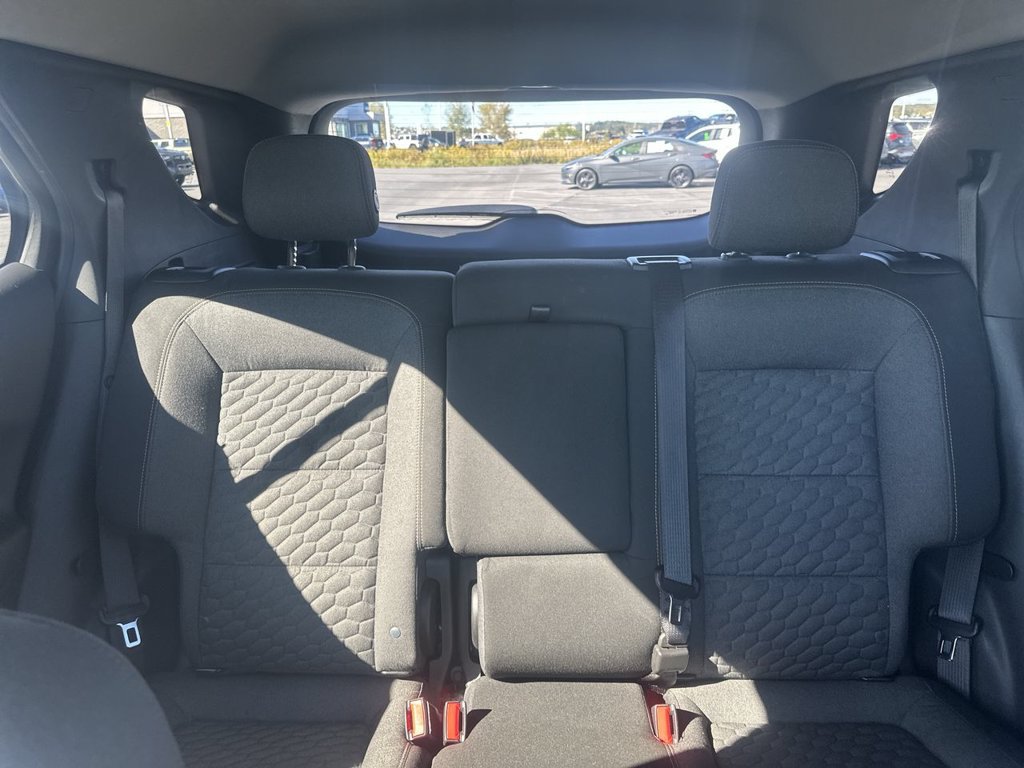 Used 2020 Chevrolet Equinox LT AWD/4WD image 13