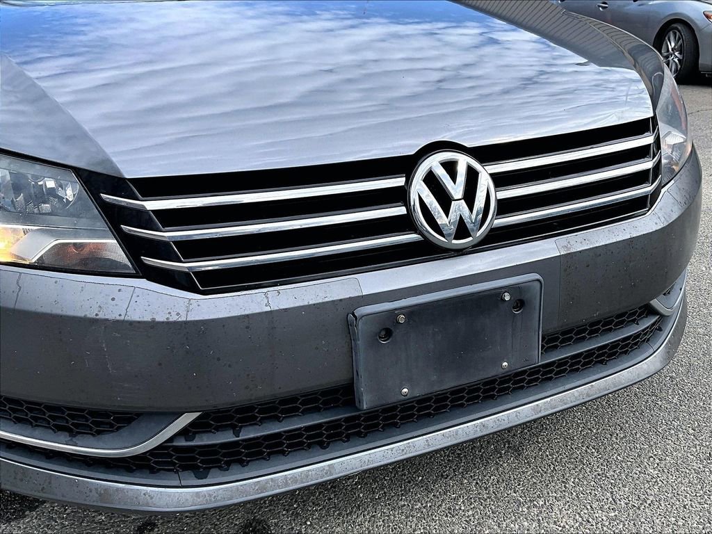 Used 2012 Volkswagen Passat 2.5 SE image 19