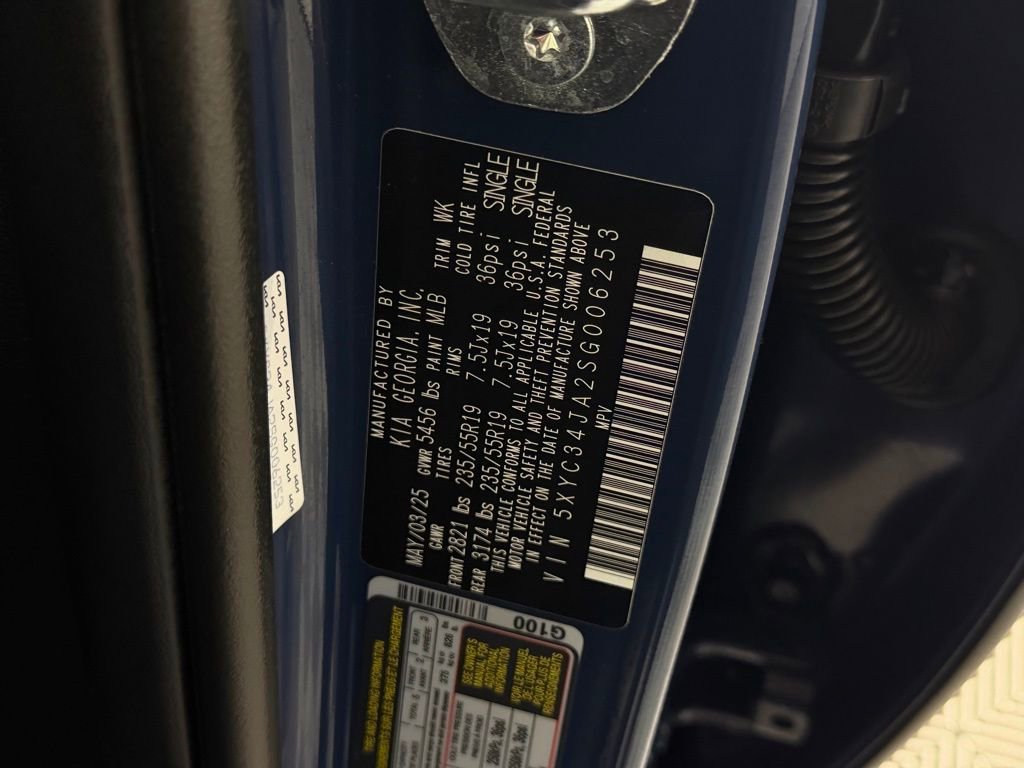 Used 2025 Kia EV6 Wind image 36