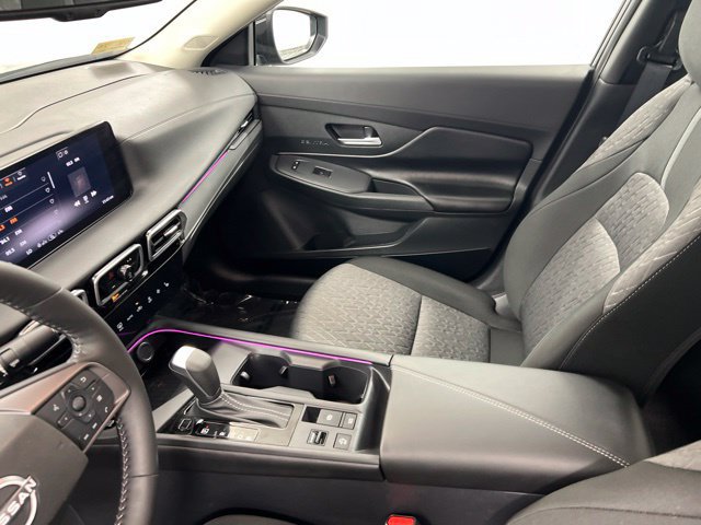 Used 2026 Nissan Sentra SV w/ SV Convenience Package FWD image 22
