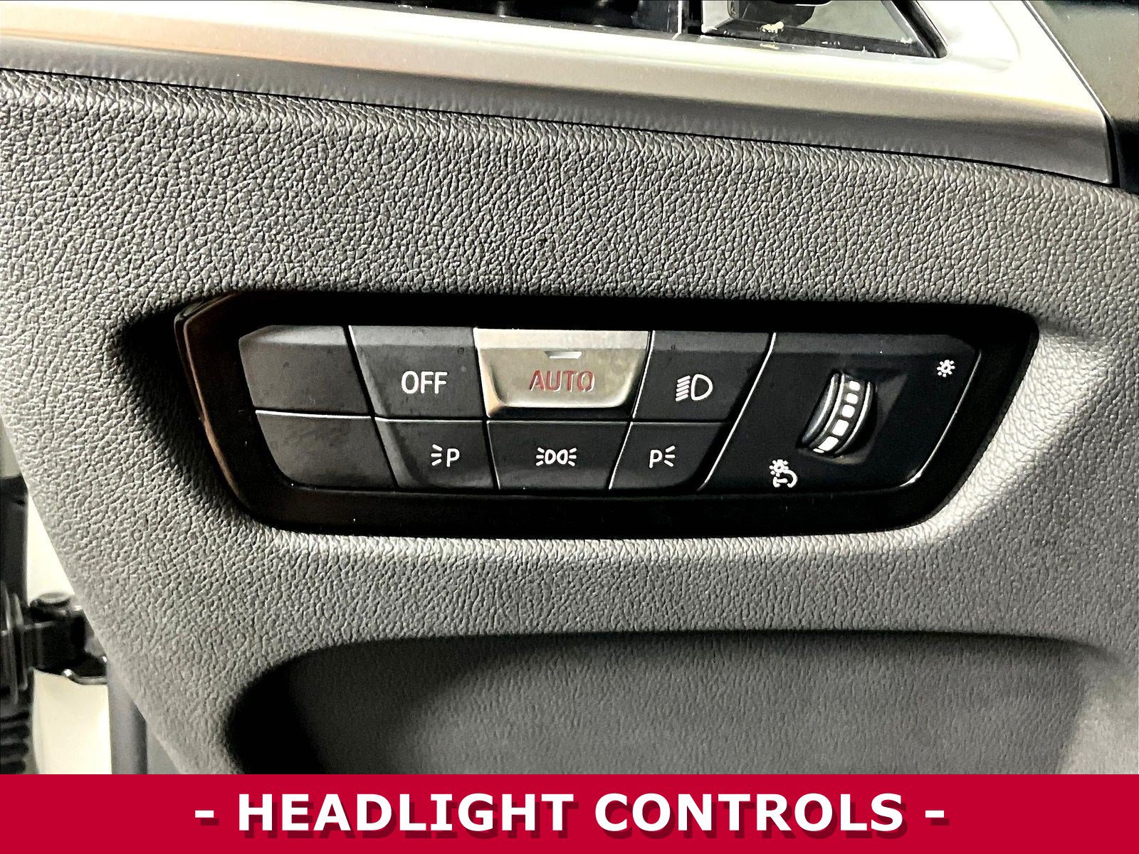 Used 2025 BMW 330i Sedan RWD image 37