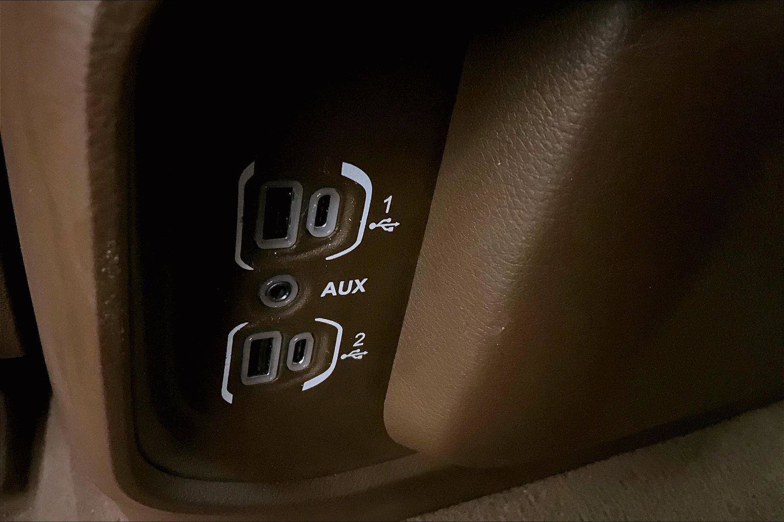 Used 2019 RAM 1500 Laramie image 31